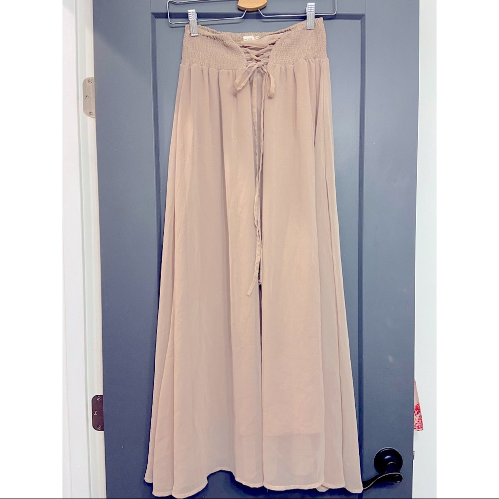 Brand New - Blue Bird Long Flowy Skirt - Small - Beige/Tan